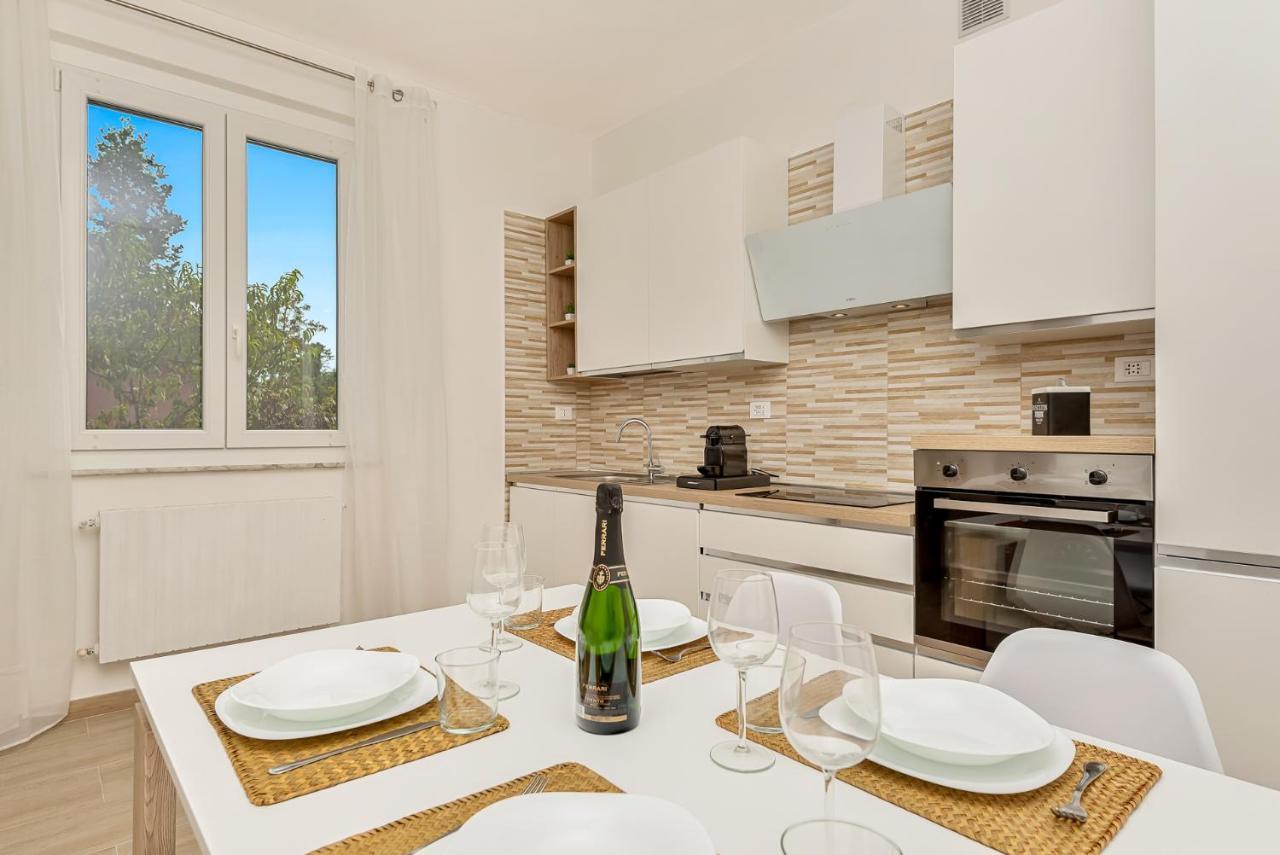 La Spezia - New Home With Netflix & Free Parking Esterno foto