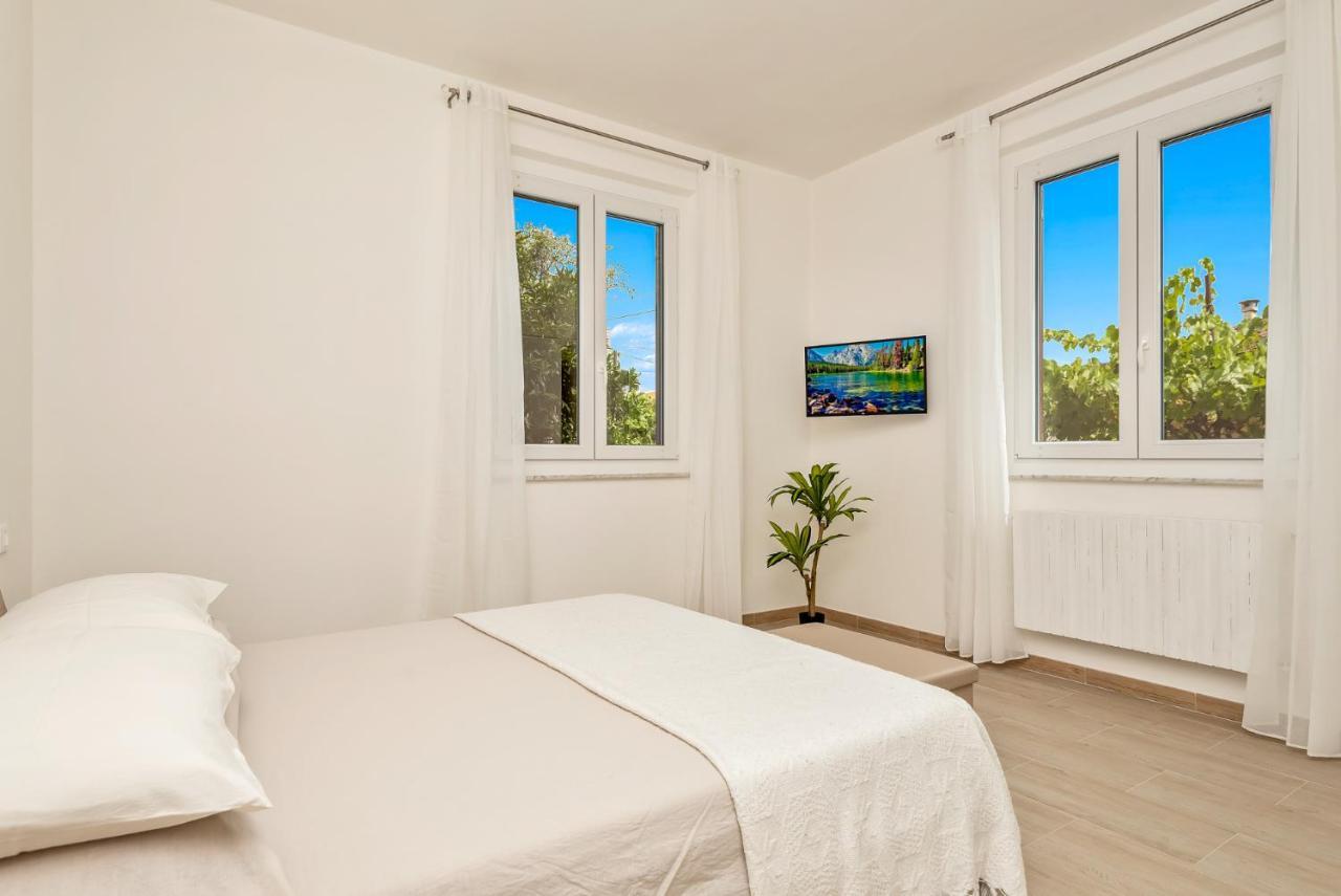 La Spezia - New Home With Netflix & Free Parking Esterno foto